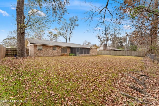 222 BEECHWOOD Court, Orange Park, FL 32073