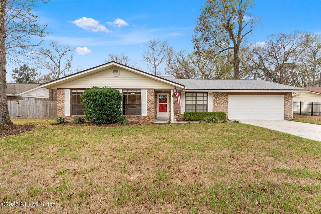 222 BEECHWOOD Court, Orange Park, FL 32073