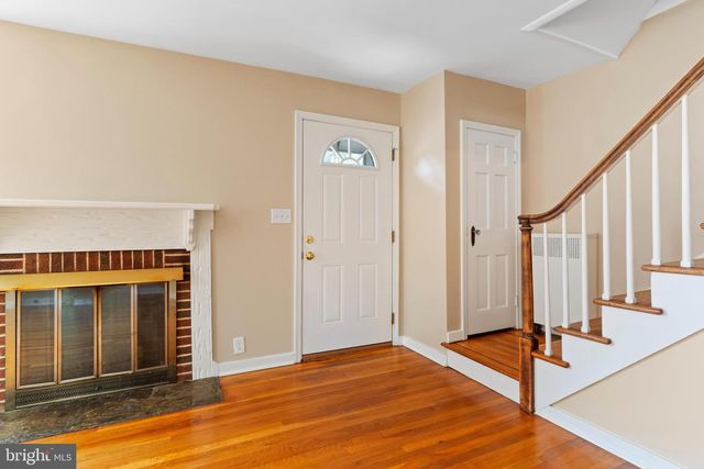 1704 WYNDHAM RD, Camp Hill, PA 17011