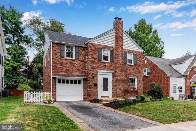 1704 WYNDHAM RD, Camp Hill, PA 17011