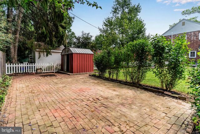 1704 WYNDHAM RD, Camp Hill, PA 17011