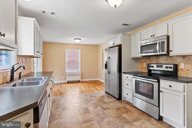 1704 WYNDHAM RD, Camp Hill, PA 17011