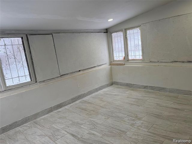 20120 Mark Twain Street, Detroit, MI 48235