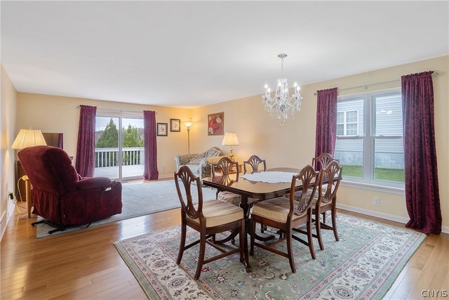 307 Clouds View Circle, Camillus, NY 13031