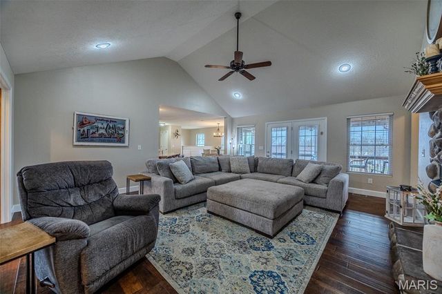 22766 Rumor Lane, Waynesville, MO 65583