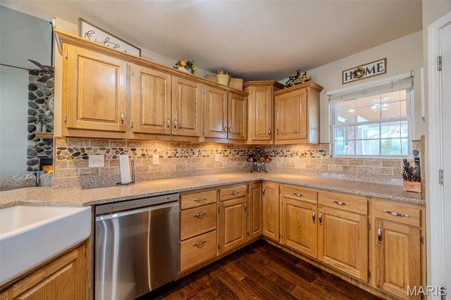 22766 Rumor Lane, Waynesville, MO 65583