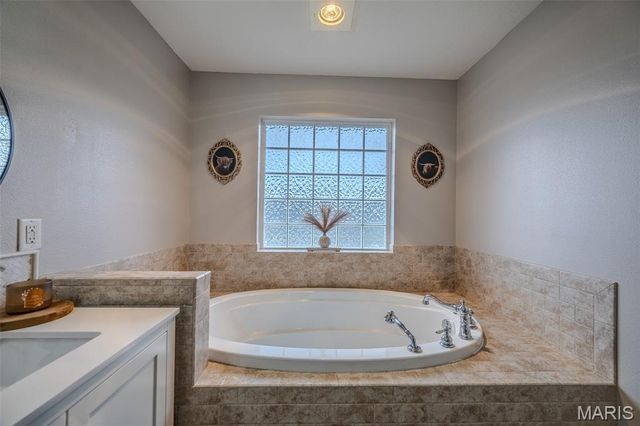 22766 Rumor Lane, Waynesville, MO 65583