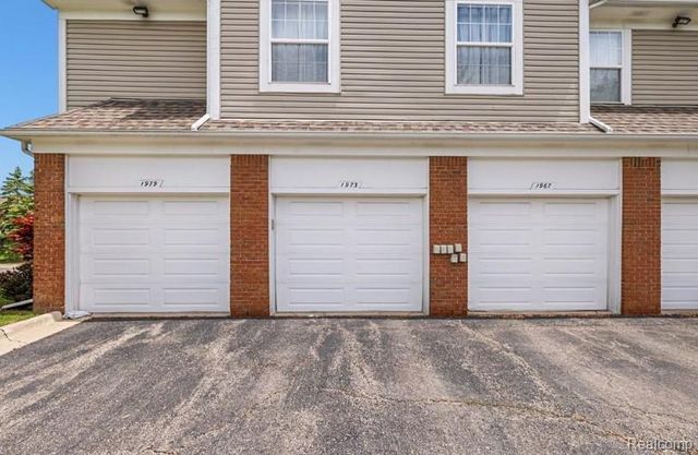 1973 Monarch Drive, Utica, MI 48316