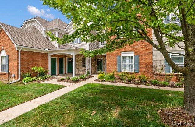 1973 Monarch Drive, Utica, MI 48316