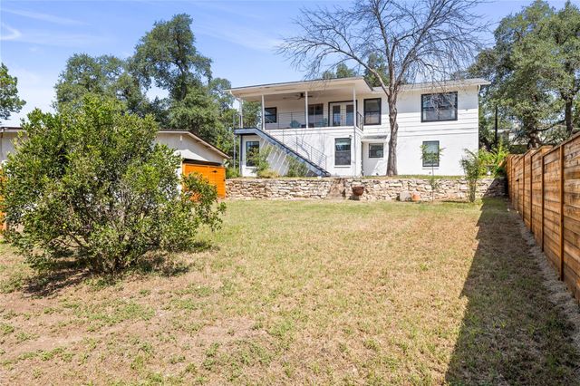 925 Windy Shores LOOP, Spicewood, TX 78669