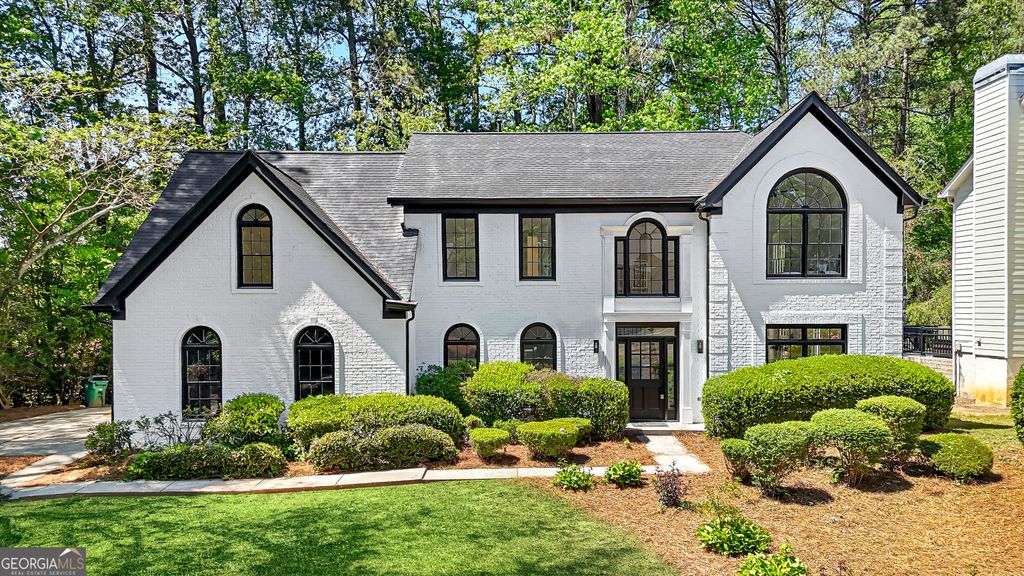649 Mountain Hbr, Stone Mountain, GA 30087