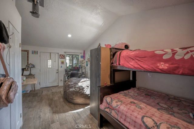 9555 Hierba Road, Agua Dulce, CA 91390