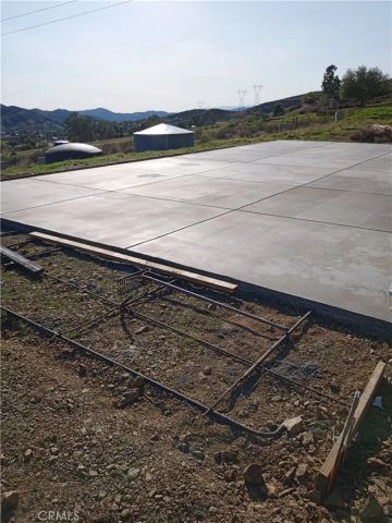 9555 Hierba Road, Agua Dulce, CA 91390