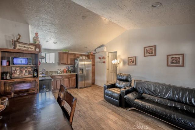 9555 Hierba Road, Agua Dulce, CA 91390