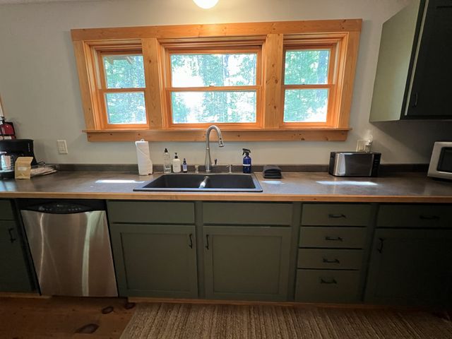 87645 Bjorn Road, Bayfield, WI 54814