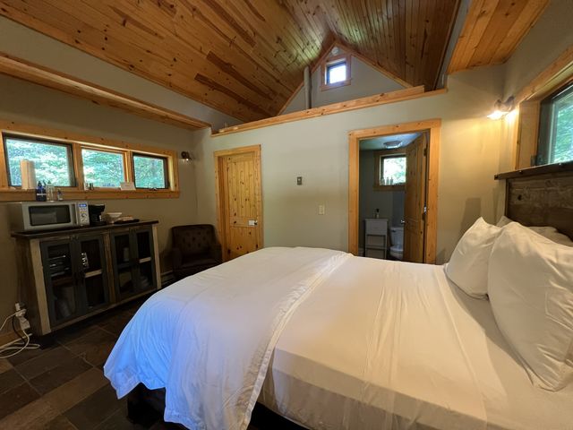 87645 Bjorn Road, Bayfield, WI 54814