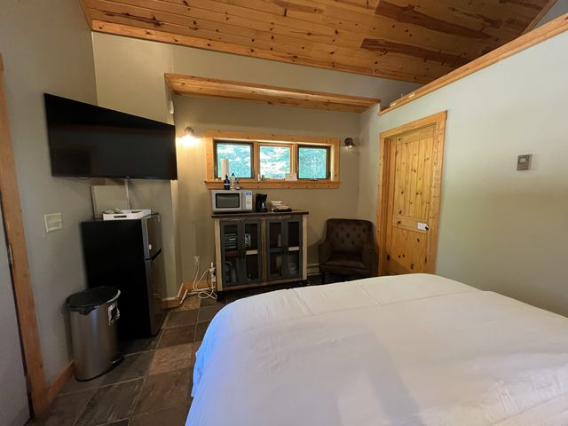 87645 Bjorn Road, Bayfield, WI 54814