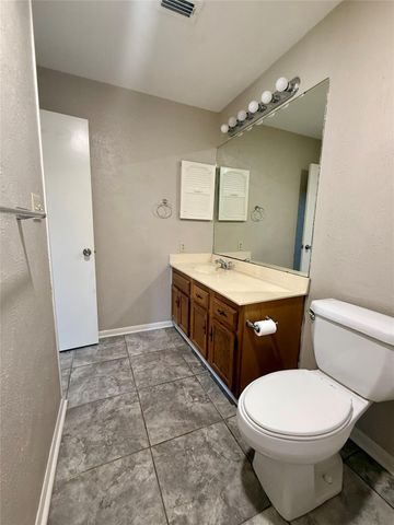 4411 Rattan Avenue, Bay City, TX 77414