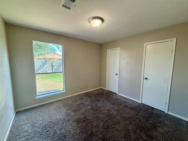 4411 Rattan Avenue, Bay City, TX 77414