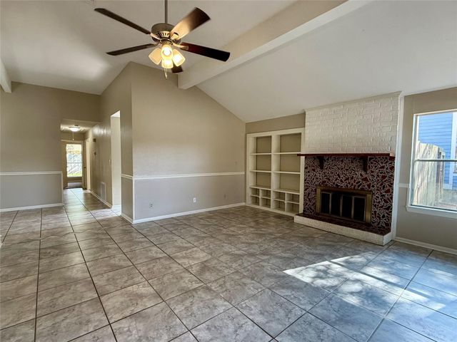 4411 Rattan Avenue, Bay City, TX 77414