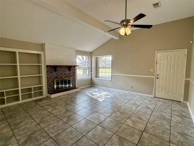 4411 Rattan Avenue, Bay City, TX 77414