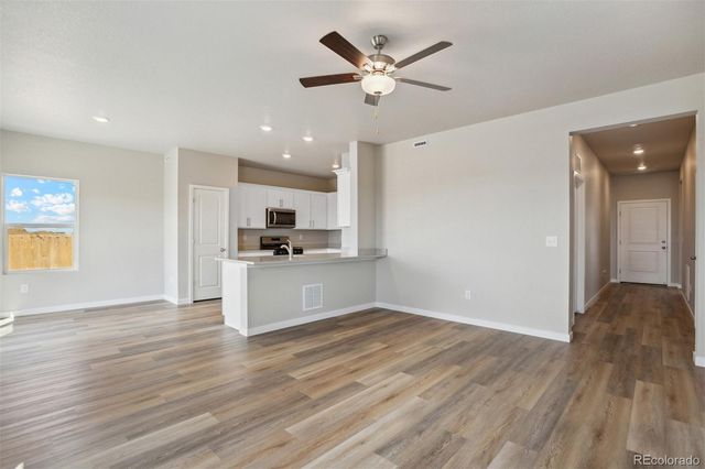 48185 Shetland Drive, Bennett, CO 80102