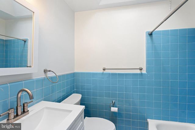 7675 OVERBROOK AVE, Philadelphia, PA 19151