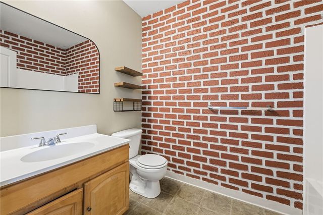 685 Social Street 313, Woonsocket, RI 02895