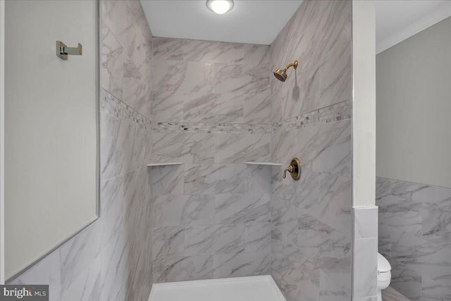 220 W UNDERWOOD AVENUE, Woodbury, NJ 08096