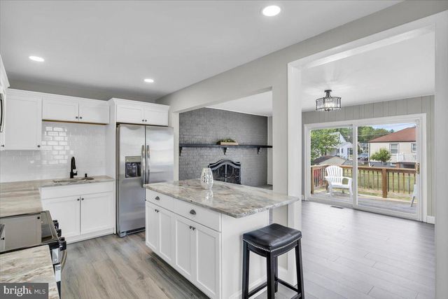 220 W UNDERWOOD AVENUE, Woodbury, NJ 08096