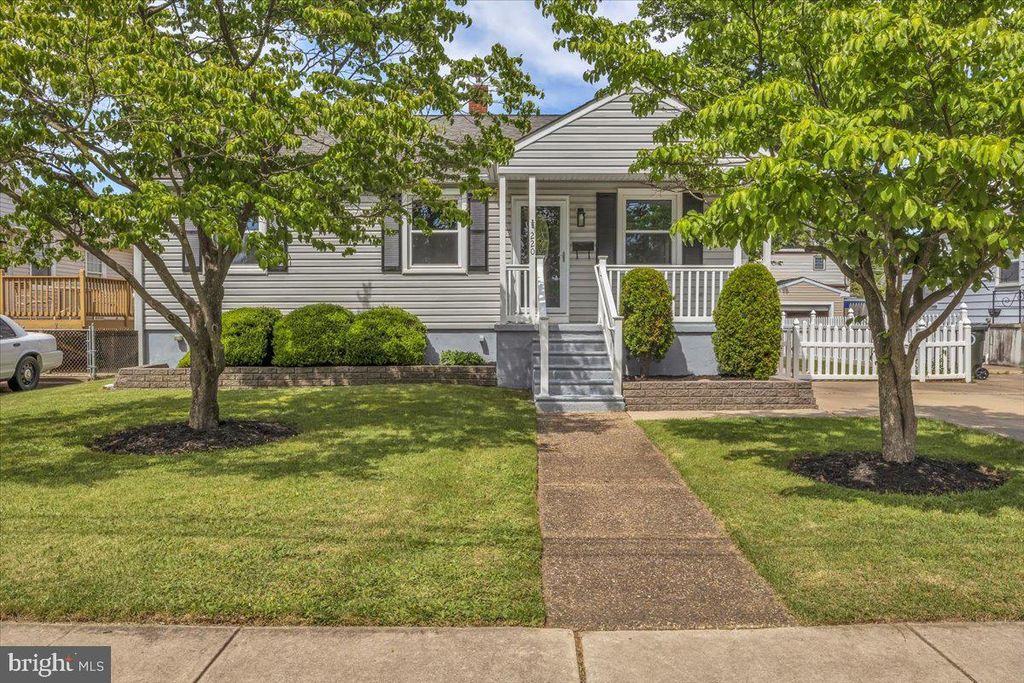 220 W UNDERWOOD AVENUE, Woodbury, NJ 08096