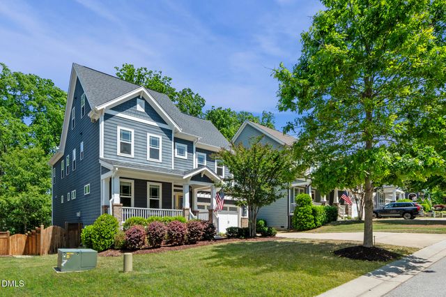 436 Skybluff Circle, Fuquay Varina, NC 27526