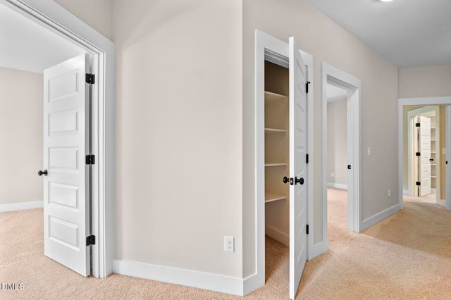 436 Skybluff Circle, Fuquay Varina, NC 27526