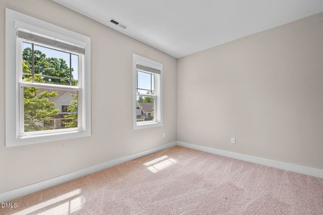 436 Skybluff Circle, Fuquay Varina, NC 27526