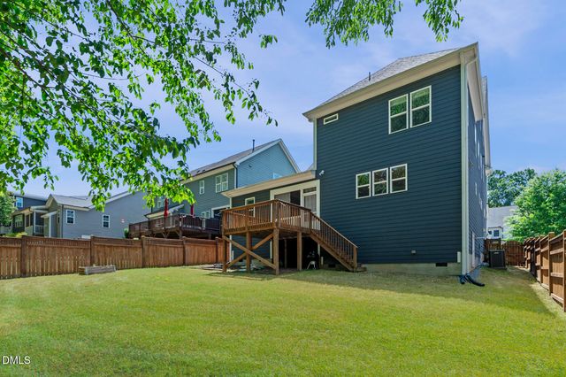 436 Skybluff Circle, Fuquay Varina, NC 27526