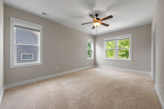 436 Skybluff Circle, Fuquay Varina, NC 27526