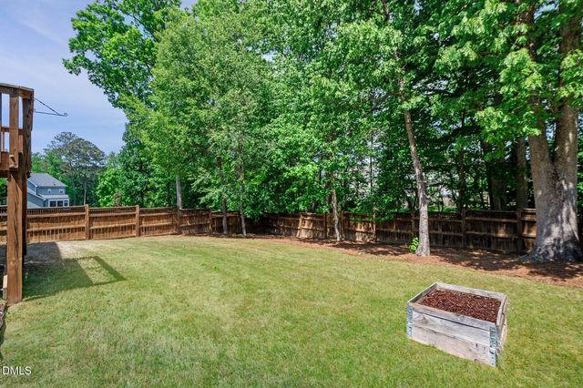 436 Skybluff Circle, Fuquay Varina, NC 27526