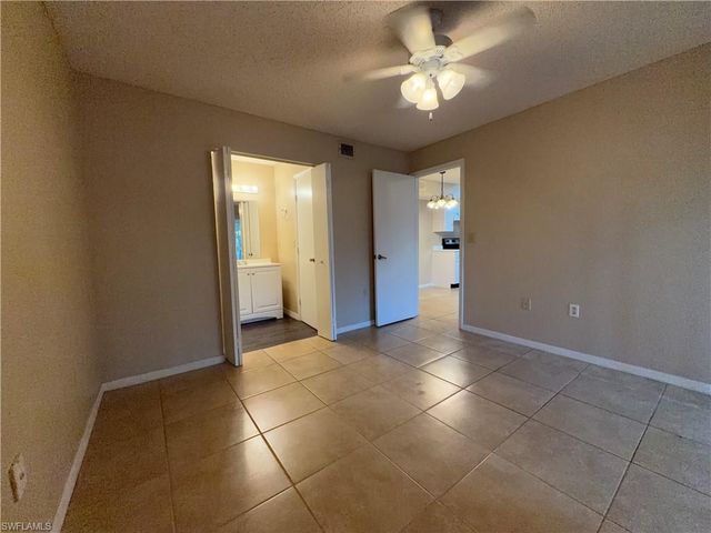 12561 Equestrian CIR 804, Fort Myers, FL 33907