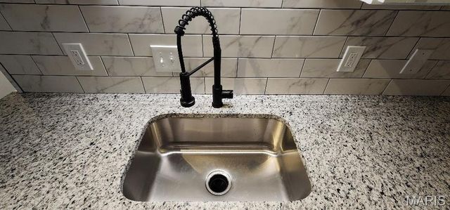 8301 Pepperidge Drive, St Louis, MO 63134