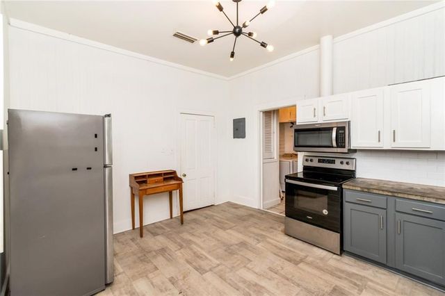 14 N Julia Street, Mobile, AL 36604