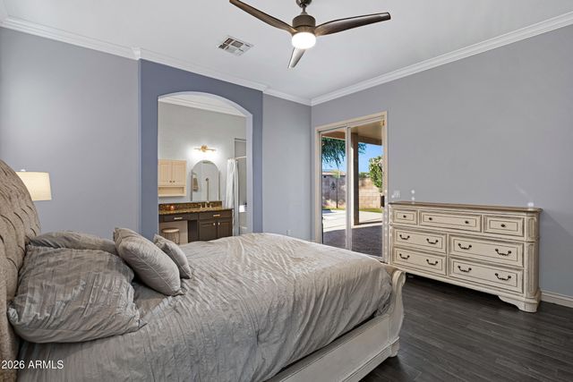 700 W CHERRYWOOD Drive, Chandler, AZ 85248