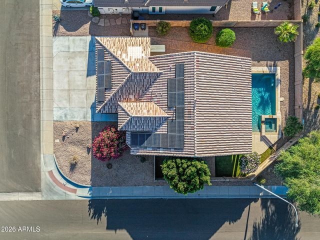 700 W CHERRYWOOD Drive, Chandler, AZ 85248