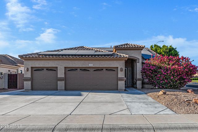 700 W CHERRYWOOD Drive, Chandler, AZ 85248