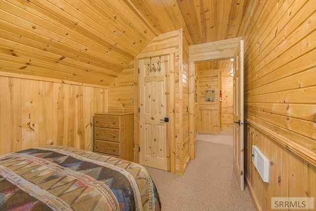 4001 Otter Trail, Island Park, ID 83429