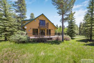 4001 Otter Trail, Island Park, ID 83429