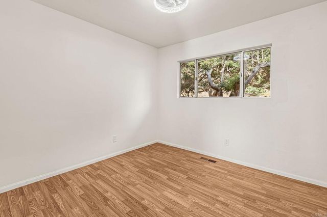 3925 Rogers Rd, Spring Valley, CA 91977