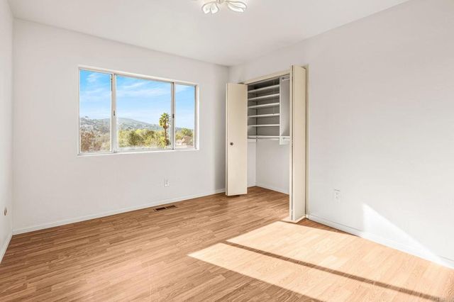 3925 Rogers Rd, Spring Valley, CA 91977