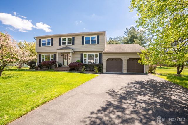 14 Dov Place, South Brunswick, NJ 08824