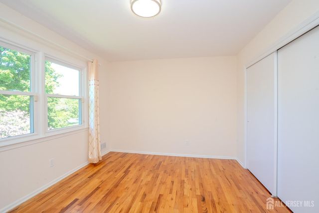 14 Dov Place, South Brunswick, NJ 08824