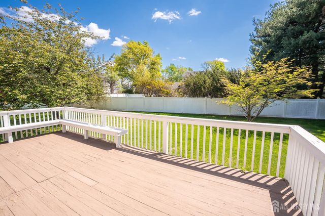 14 Dov Place, South Brunswick, NJ 08824